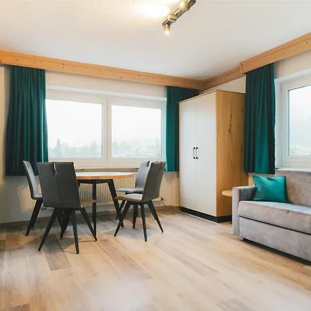 Heiterwanger Hof Appartments فندق