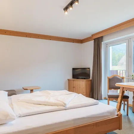 Hotel Fischer Im Dorf - In Heiterwang