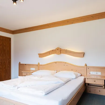 Fischer Im Dorf - In 3*