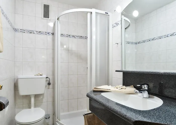 فندق Heiterwanger Hof Appartments 3*