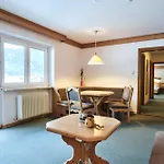 Fischer Im Dorf - In