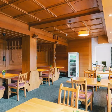 Heiterwanger Hof Appartments 3*